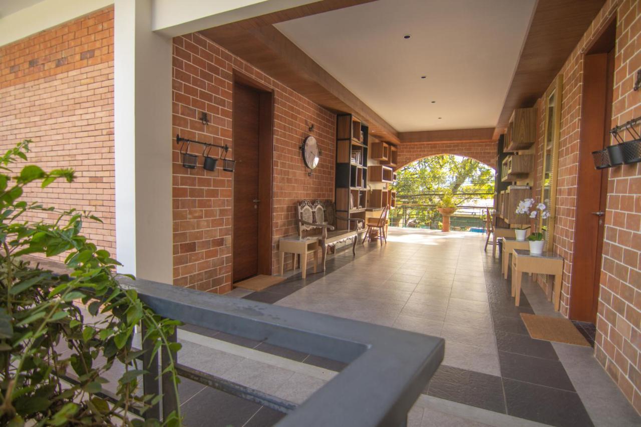 Gwandalan House Dipolog Exterior foto